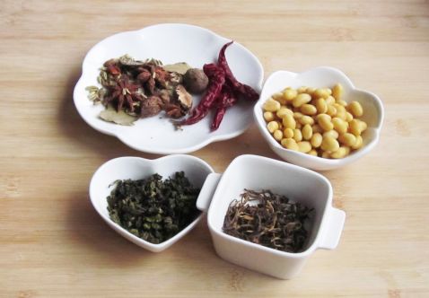 【茶网】红茶黄豆的养生功效和做法有哪些？
