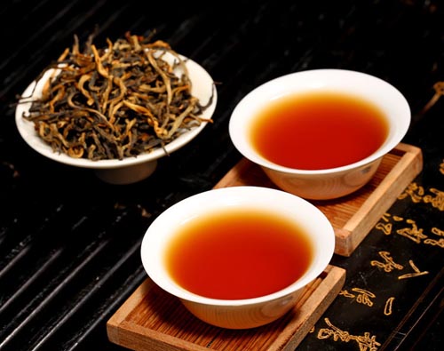 【红茶】红茶加糖的功效与作用 红茶的适宜搭配