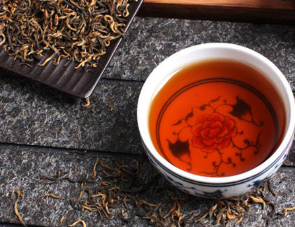 红茶和普洱茶的区别和功效作用
