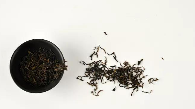 绿茶在夏季不易保存，存放时应注意什么？（收藏）