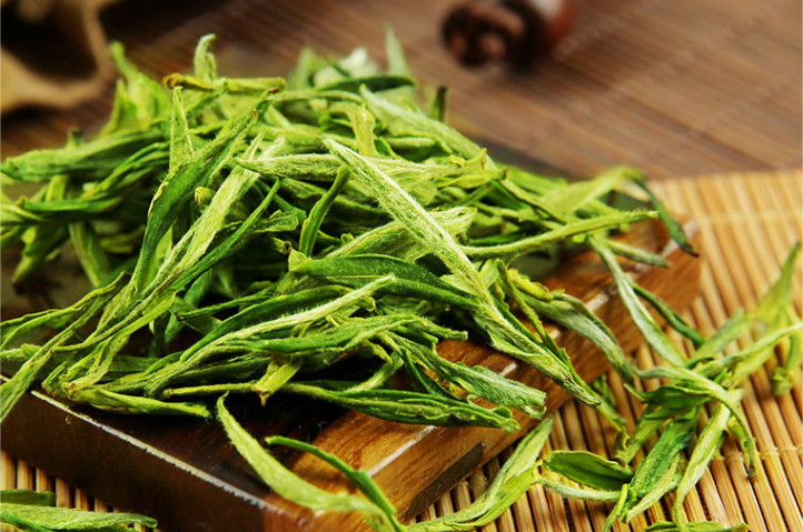 【绿茶】喝绿茶一个月是否可以瘦15斤