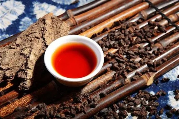 普洱茶的冲泡方法：正宗的冲泡普洱茶（口感色泽）