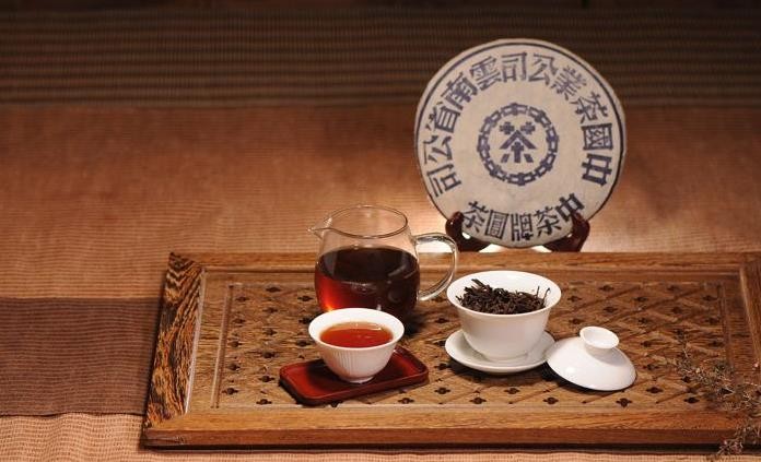 茶文化-细说普洱茶的红印、黄印、绿印、蓝印的含义