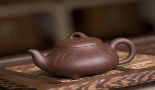 冲泡宜红工夫茶应该选择什么样的茶具？（收藏）
