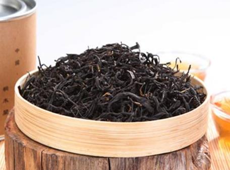 正山小种和滇红茶哪个更加的贵？（收藏）