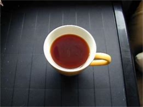 红茶有什么坏处 常常喝红茶对身体有什么不良反应和好处呢（收