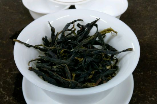 高山单丛茶多少钱一斤，顶级单丛价钱在3000至上万元不等