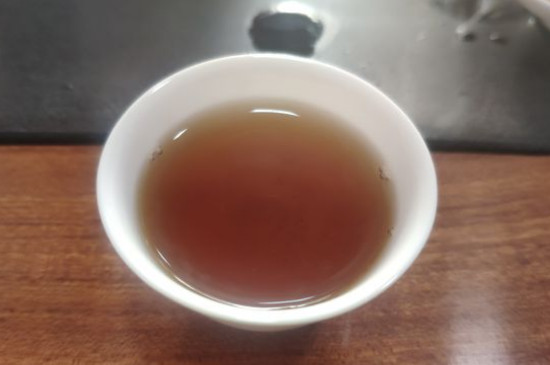 大红袍烟熏味是好茶吗，能不能喝对人体有坏处吗