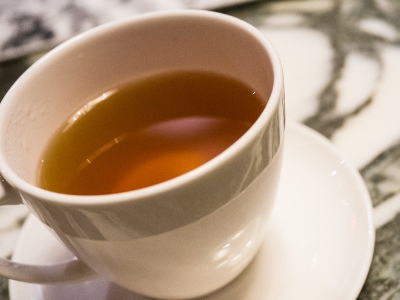 喝茶的好处和坏处分别是什么，长期喝茶有什么危害？
