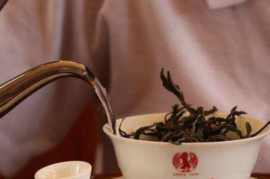各类茶的注水方式，不同的茶泡茶时怎么注水