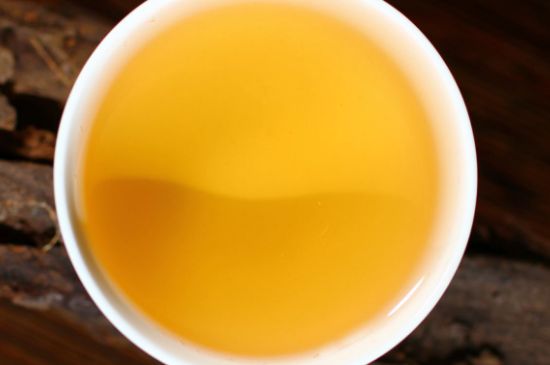 普洱茶价格 正品普洱茶多少钱一斤？
