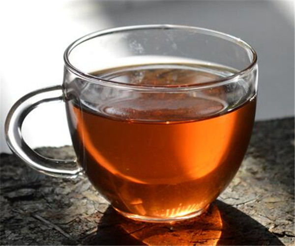 黑茶清欢:真正的高 贵,是内心的涵养