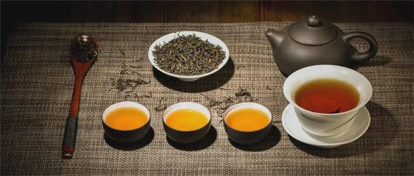 安化黑茶为什么能补充营养，增强体质？