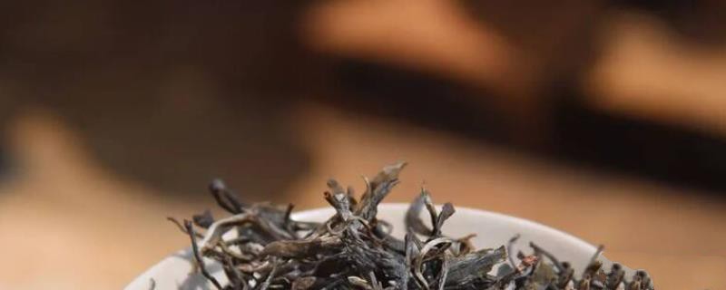 普洱生茶和熟茶的区别及功效禁忌？