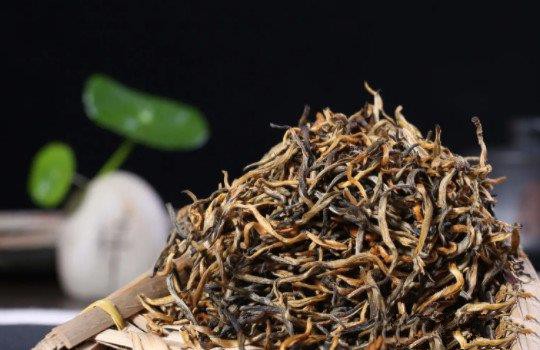 红茶的加工与制作方法？