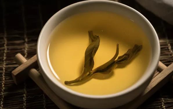 普洱茶属于什么茶？生普是不是绿茶？