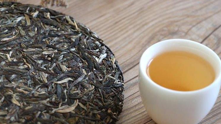 普洱茶拼配和纯料哪一种更适合存储转化？