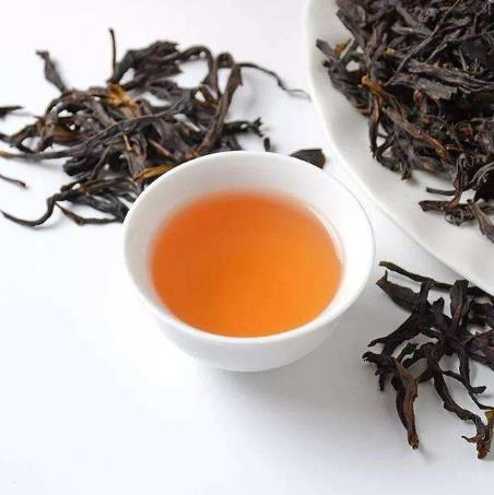凤凰单丛茶的功效和作用_夏季喝凤凰单丛茶有什么好处？