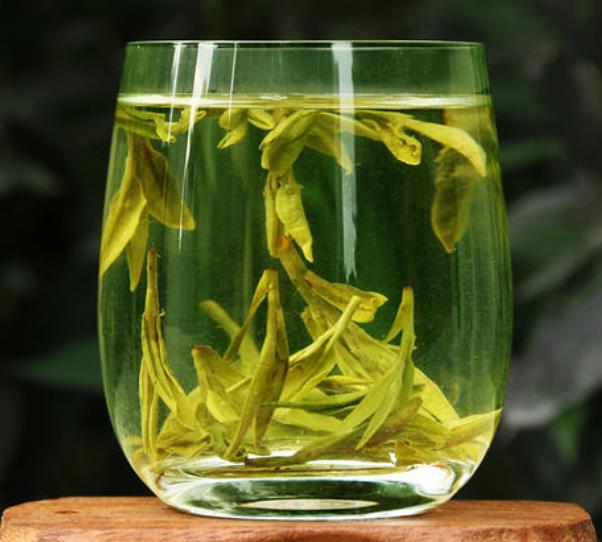 龙井茶的功效与作用_喝龙井茶有什么好处？