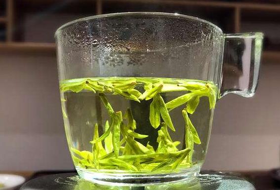 龙井茶和碧螺春属于什么茶？龙井茶和碧螺春哪个好？