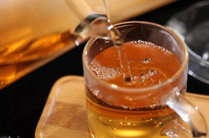 泡茶时茶汤中的“杂质”到底是什么？