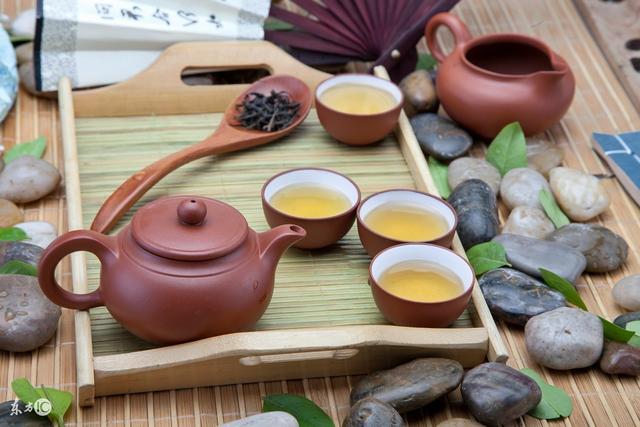 中国是茶和茶文化的故乡，中国人的一生，还真少不了茶