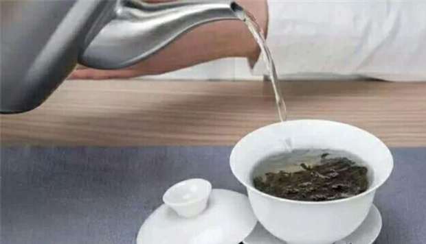 茶叶的耐泡度与茶叶的原料必定是分不开的