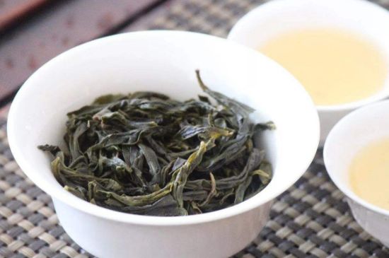 凤凰水仙茶叶的加工流程