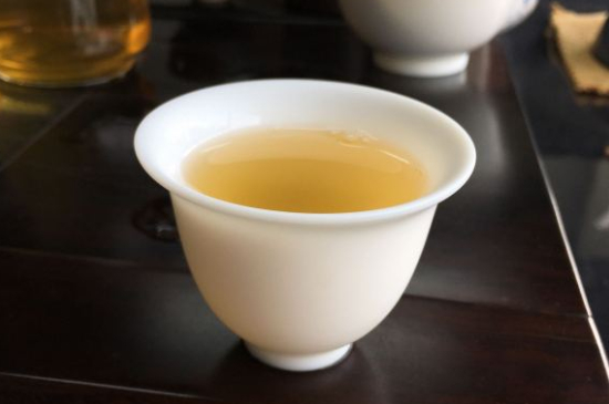 普洱茶一周瘦了10斤_如何用普洱茶快速减肥瘦身？
