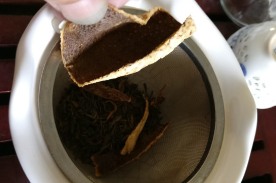 普洱茶的种类_普洱茶分为几种类型？