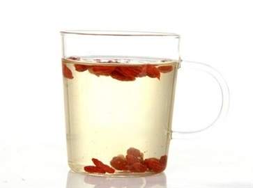 喝红茶的好处和坏处_红茶的六大功效与禁忌