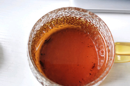 土办法发酵红茶_自己做红茶怎么发酵？