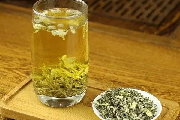 茉莉花茶是绿茶吗_茉莉花茶属于什么茶