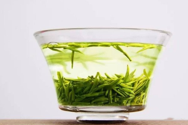 绿茶冲泡方法步骤_冲泡绿茶最好用什么进行冲泡
