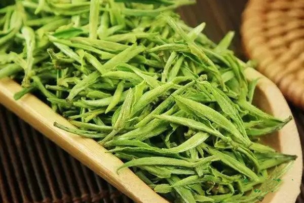 绿茶的制作工艺流程_绿茶的制作一般经过哪几个步骤