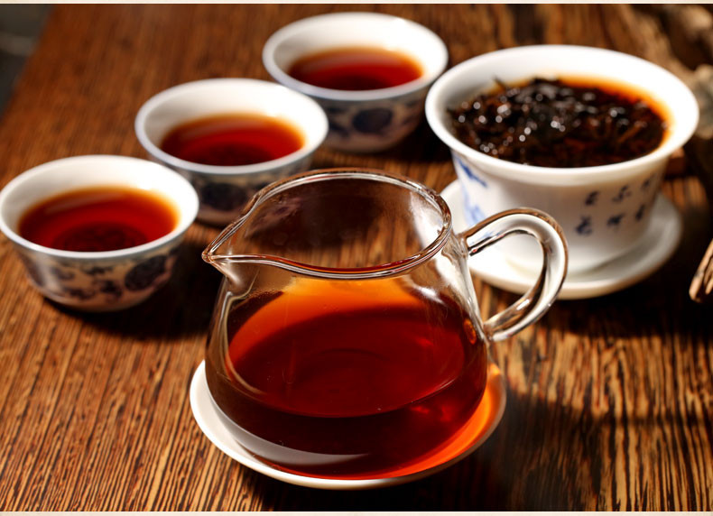 普洱熟茶和生茶哪个更刮油？
