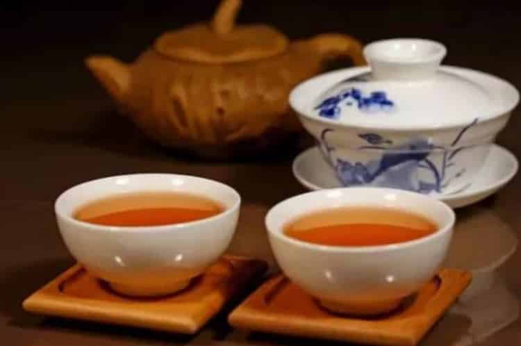 女人为什么喝茶容易老_不良饮茶习惯损害身体健康