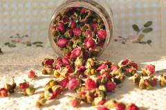 玫瑰花茶的功效与作用：对美容养颜有奇