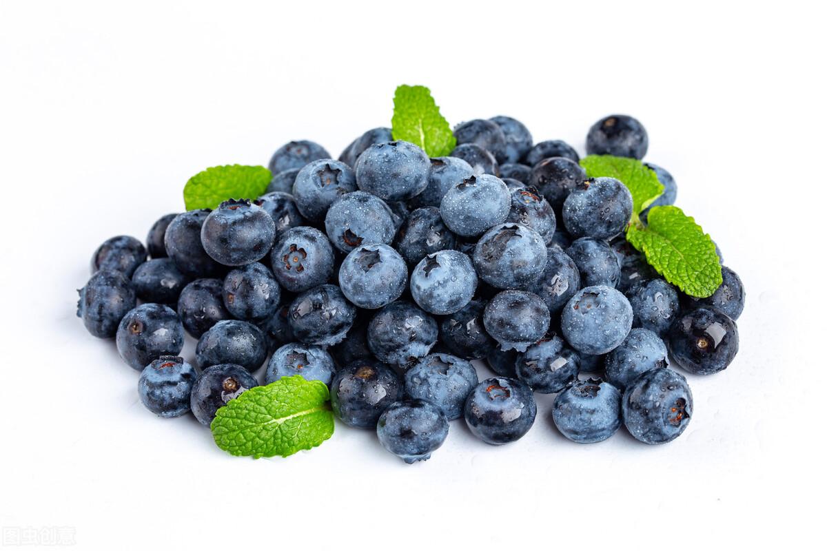 蓝莓一天吃多少为宜（蓝莓是上火还是降火）
