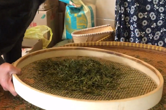 龙井茶的制作过程