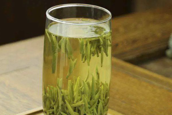 竹叶青茶多少钱一斤_2022年竹叶青茶叶200至5000元一斤