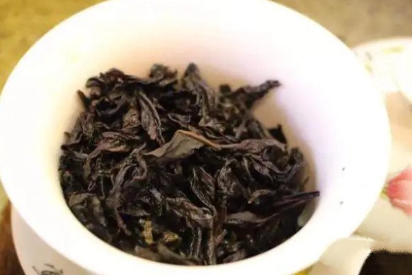 武夷岩茶是什么茶_武夷岩茶是红茶吗(极品青茶品种)