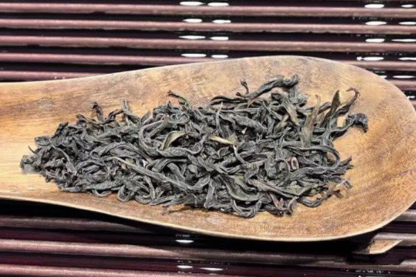 武夷岩茶属于什么茶_武夷岩茶属于红茶还是绿茶(极品乌龙茶)