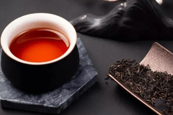 红茶的功效与作用_适合什么季节喝(五大好处介绍)