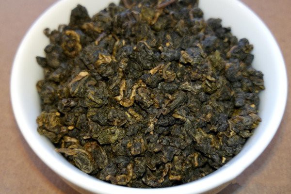 冻顶乌龙茶属于什么茶_冻顶乌龙茶是绿茶还是红茶(顶级青茶)