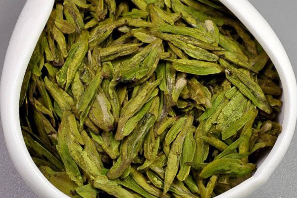 最好的龙井茶多少钱一斤_2023龙井茶叶的等级和价格(顶级几十万元)