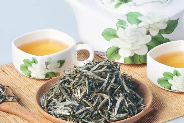 茉莉花茶是红茶还是绿茶_茉莉花茶是什么类型的茶