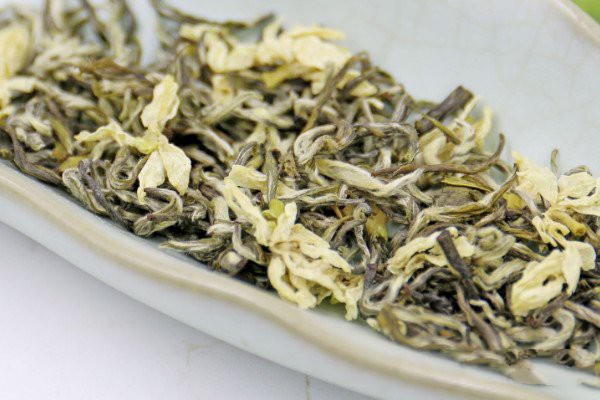 茉莉花茶是红茶还是绿茶_茉莉花茶是什么类型的茶