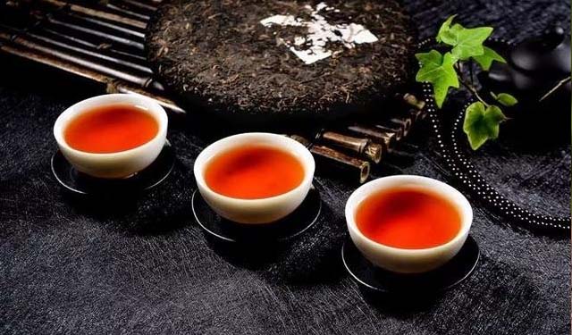 简述：红茶的起源及发展史