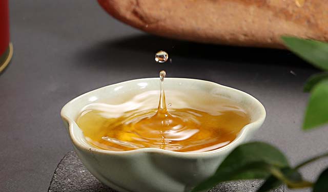 【红茶】红茶的养生功效有哪些呢？